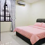 Ipoh Tg Signature